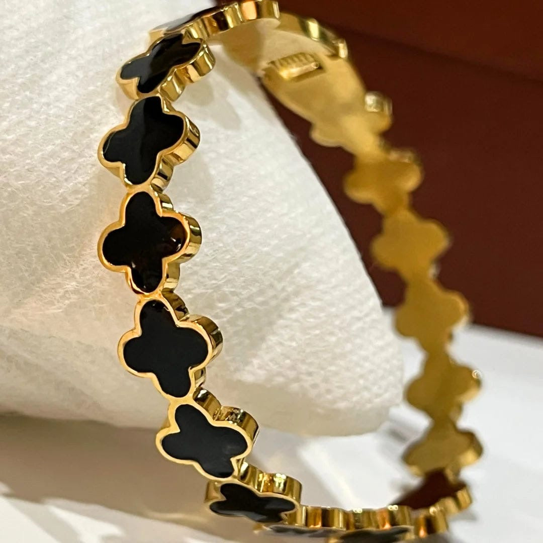 🖤Black Clover Stainless Steel Bracelet – Luxury Elegance